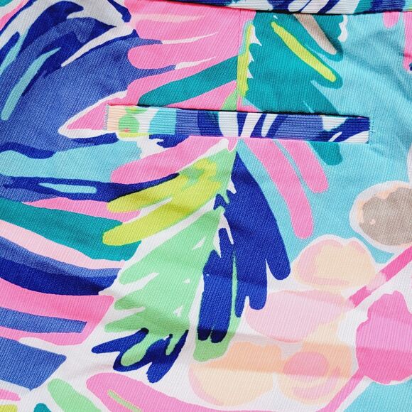 Lilly Pulitzer 5" Magnolia Scallop Shorts Womens 4 Multi Exotic Garden Pink Blue - Picture 4 of 11